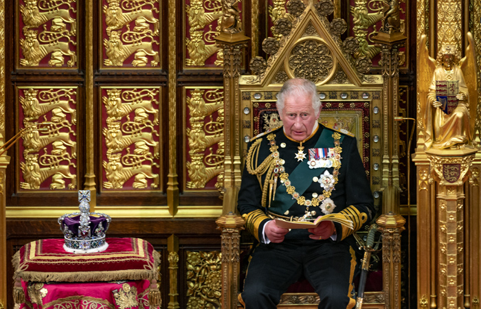 Rede vor dem Parliament, in Vertretung von Königin Elizabeth II.